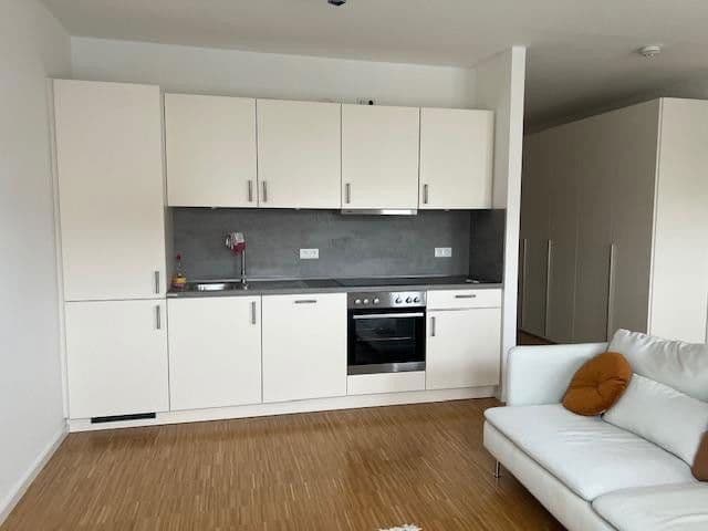 Pronájem bytu 1+1 41 m², Frankfurt, Hessen Pronájem bytu 1+1 41 m², Frankfurt, Hessen