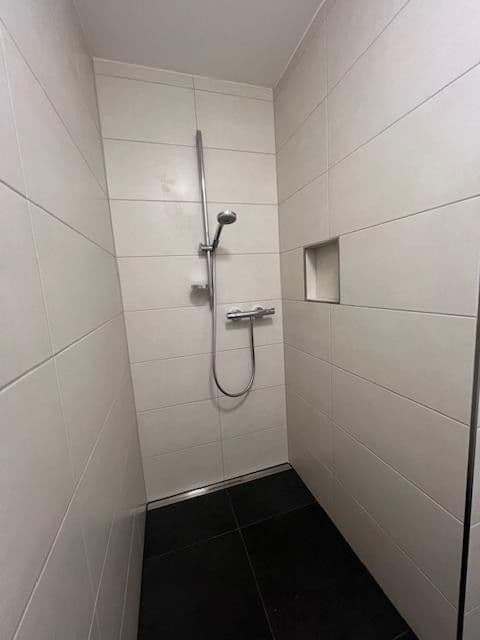 Pronájem bytu 1+1 41 m², Frankfurt, Hessen Pronájem bytu 1+1 41 m², Frankfurt, Hessen