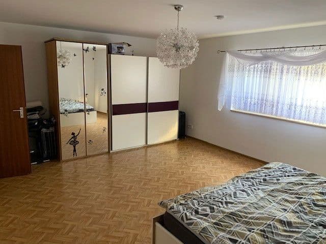 Pronájem bytu 2+1 65 m², Am Langen Weiher 3, Kerpen, Severní Porýní-Vestfálsko Pronájem bytu 2+1 65 m², Am Langen Weiher 3, Kerpen, Severní Porýní-Vestfálsko