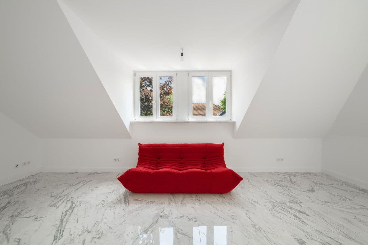 Pronájem bytu 2+1 56 m², Jasminstrasse 3, München, Bavorsko Pronájem bytu 2+1 56 m², Jasminstrasse 3, München, Bavorsko