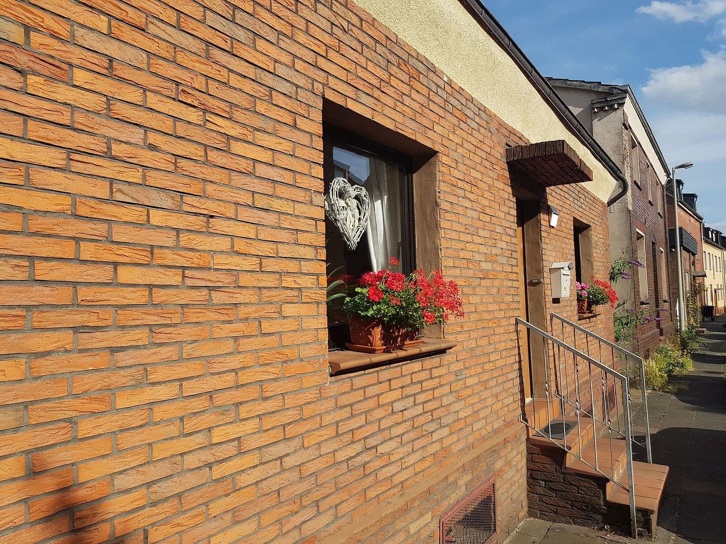 Prodej domu 126 m², pozemek 333 m², Duisburg, Severní Porýní-Vestfálsko Prodej domu 126 m², pozemek 333 m², Duisburg, Severní Porýní-Vestfálsko