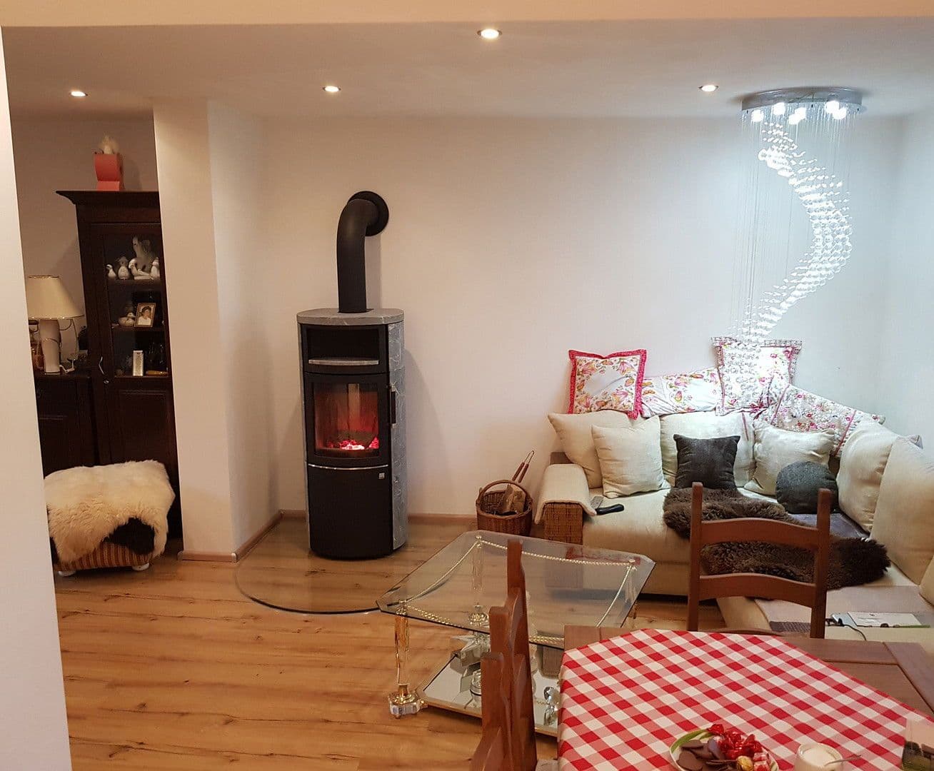 Prodej domu 126 m², pozemek 333 m², Duisburg, Severní Porýní-Vestfálsko Prodej domu 126 m², pozemek 333 m², Duisburg, Severní Porýní-Vestfálsko