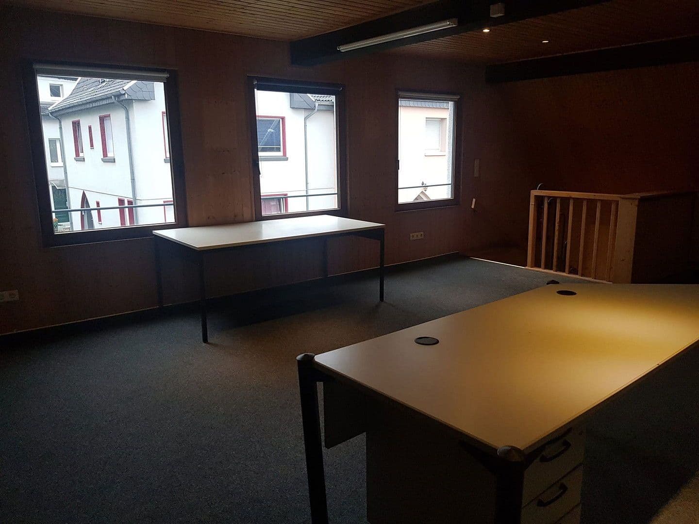 Pronájem kanceláře 90 m², Duisburg, Severní Porýní-Vestfálsko Pronájem kanceláře 90 m², Duisburg, Severní Porýní-Vestfálsko