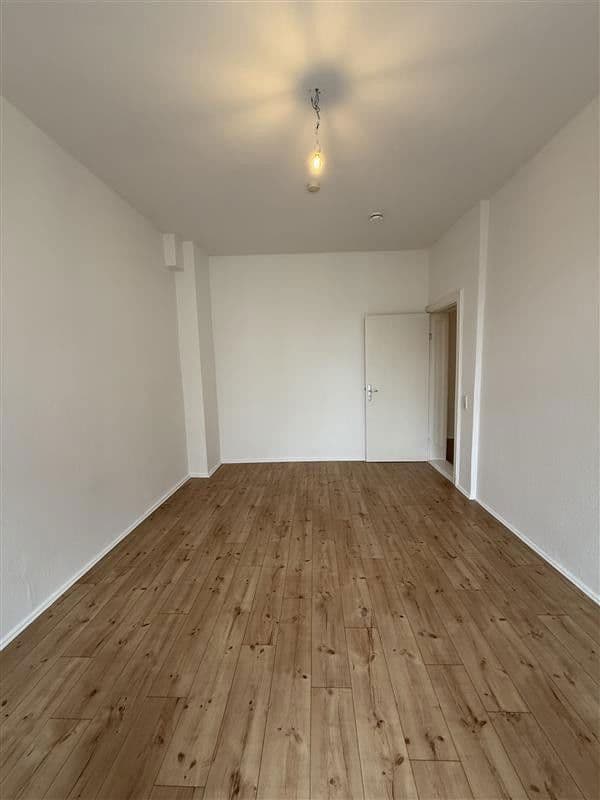 Pronájem bytu 3+1 98 m², Magdalenenstraße 21, Berlin, Berlín Pronájem bytu 3+1 98 m², Magdalenenstraße 21, Berlin, Berlín
