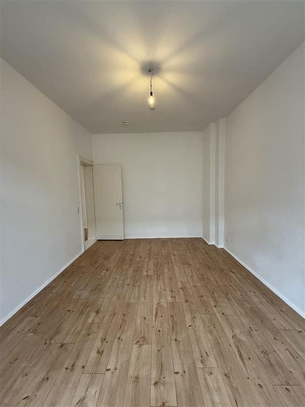 Pronájem bytu 3+1 98 m², Magdalenenstraße 21, Berlin, Berlín Pronájem bytu 3+1 98 m², Magdalenenstraße 21, Berlin, Berlín