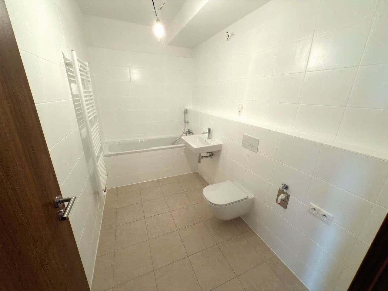 Prodej bytu 2+kk 72 m², Nárožní, Praha, Praha Prodej bytu 2+kk 72 m², Nárožní, Praha, Praha