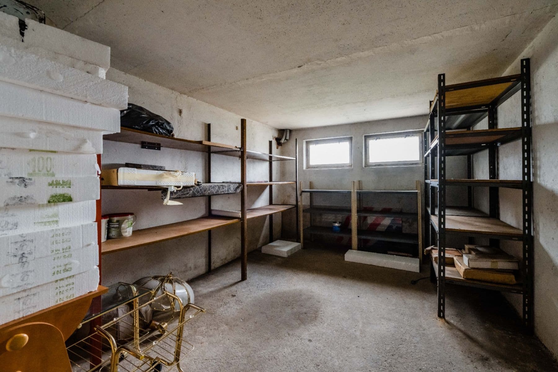 Prodej bytu 3+1 96 m², Plešivecké náměstí, Český Krumlov, Jihočeský kraj Prodej bytu 3+1 96 m², Plešivecké náměstí, Český Krumlov, Jihočeský kraj