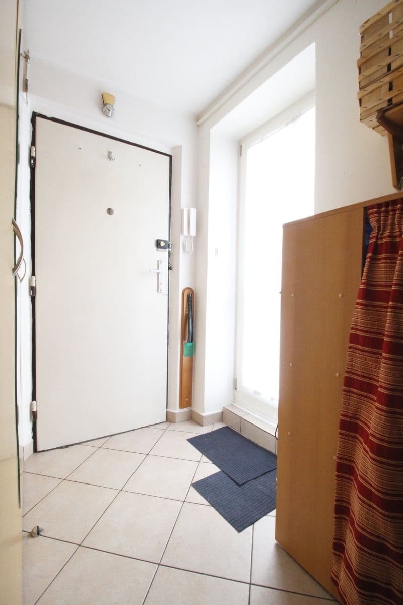 Pronájem bytu 1+1 52 m², náměstí 14. října, Praha, Praha Pronájem bytu 1+1 52 m², náměstí 14. října, Praha, Praha