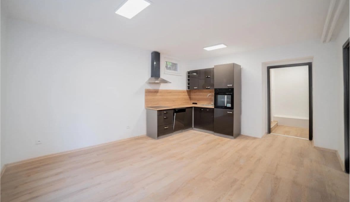 Pronájem bytu 2+kk 56 m², Bezručova, Ústí nad Labem, Ústecký kraj Pronájem bytu 2+kk 56 m², Bezručova, Ústí nad Labem, Ústecký kraj