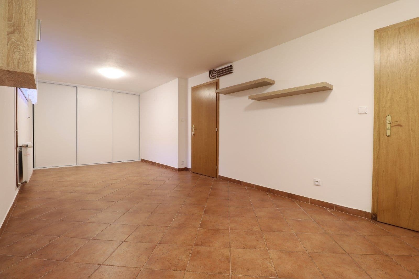 Pronájem bytu 1+kk 33 m², K náměstí, Praha, Praha Pronájem bytu 1+kk 33 m², K náměstí, Praha, Praha