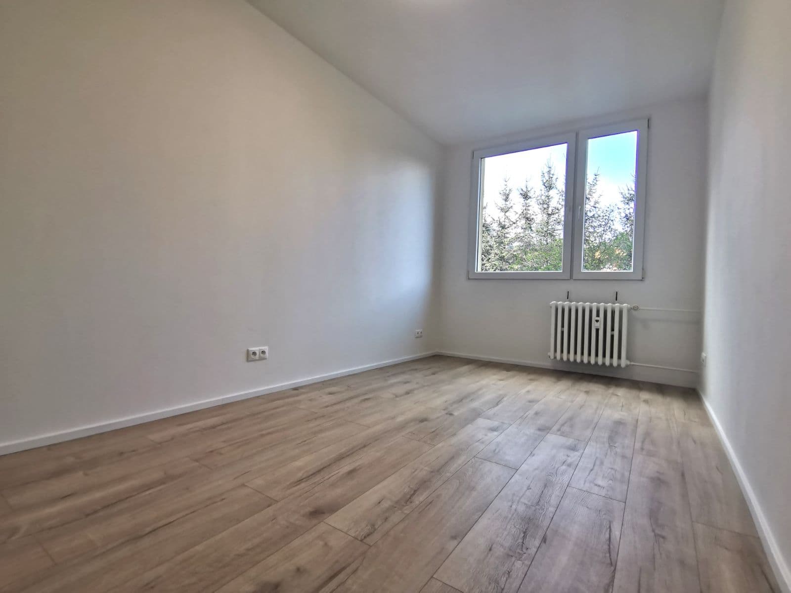 Prodej bytu 3+1 72 m², Poznaňská, Praha, Praha Prodej bytu 3+1 72 m², Poznaňská, Praha, Praha