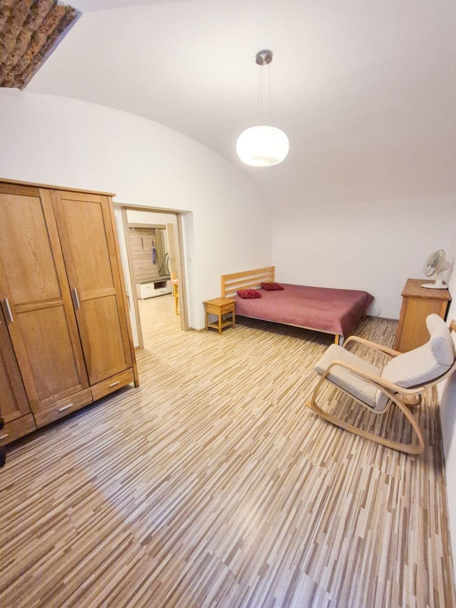 Pronájem nebytového prostoru 40 m², Drtinova, Praha, Praha Pronájem nebytového prostoru 40 m², Drtinova, Praha, Praha