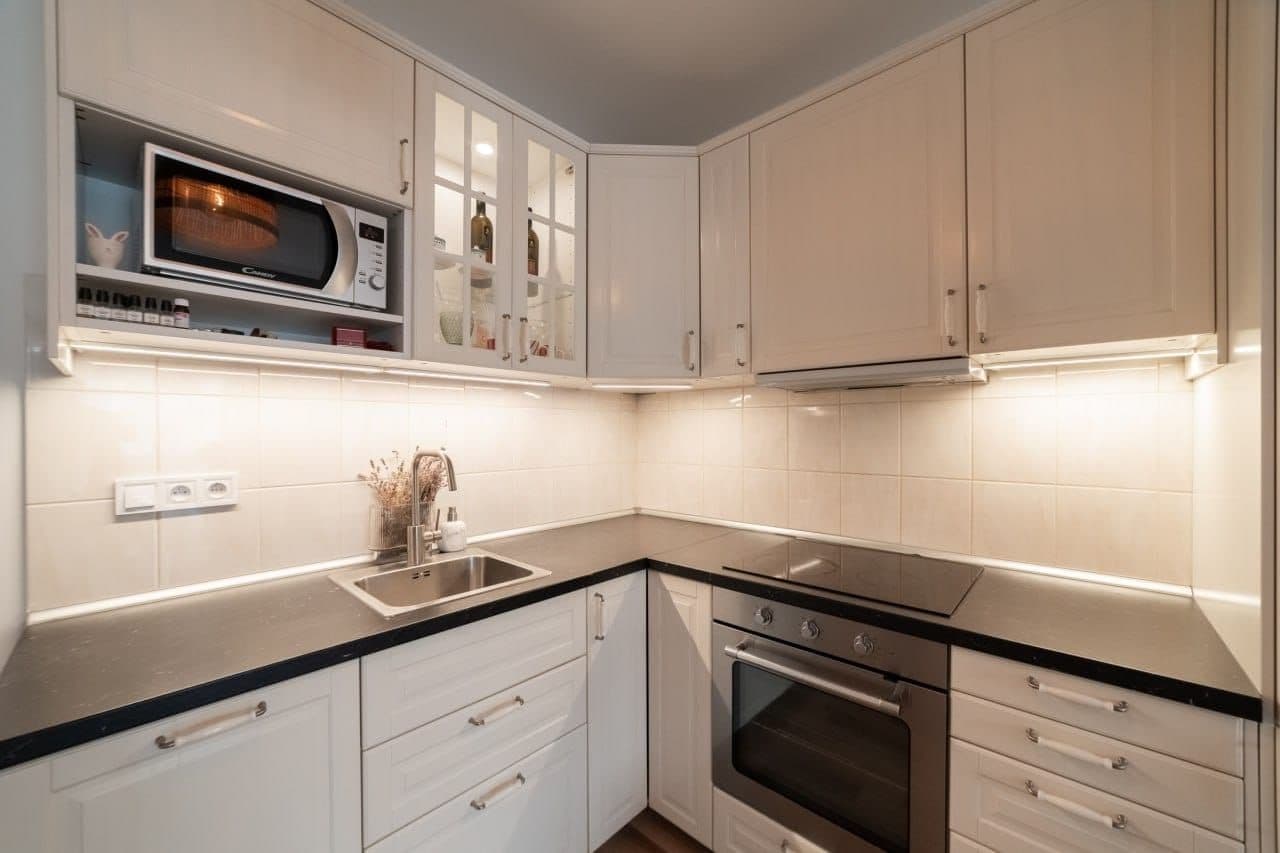 Pronájem bytu 1+kk 45 m², Zvěřinova, Praha, Praha Pronájem bytu 1+kk 45 m², Zvěřinova, Praha, Praha