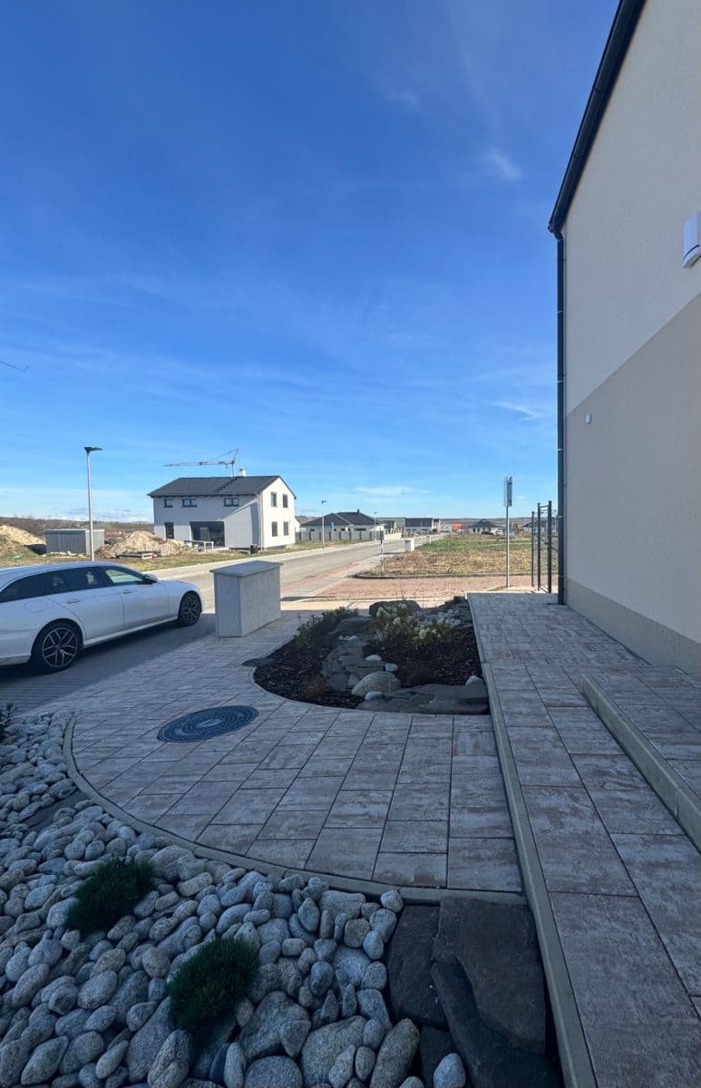 Pronájem domu 97 m², pozemek 241 m², Velké Pavlovice, Jihomoravský kraj Pronájem domu 97 m², pozemek 241 m², Velké Pavlovice, Jihomoravský kraj