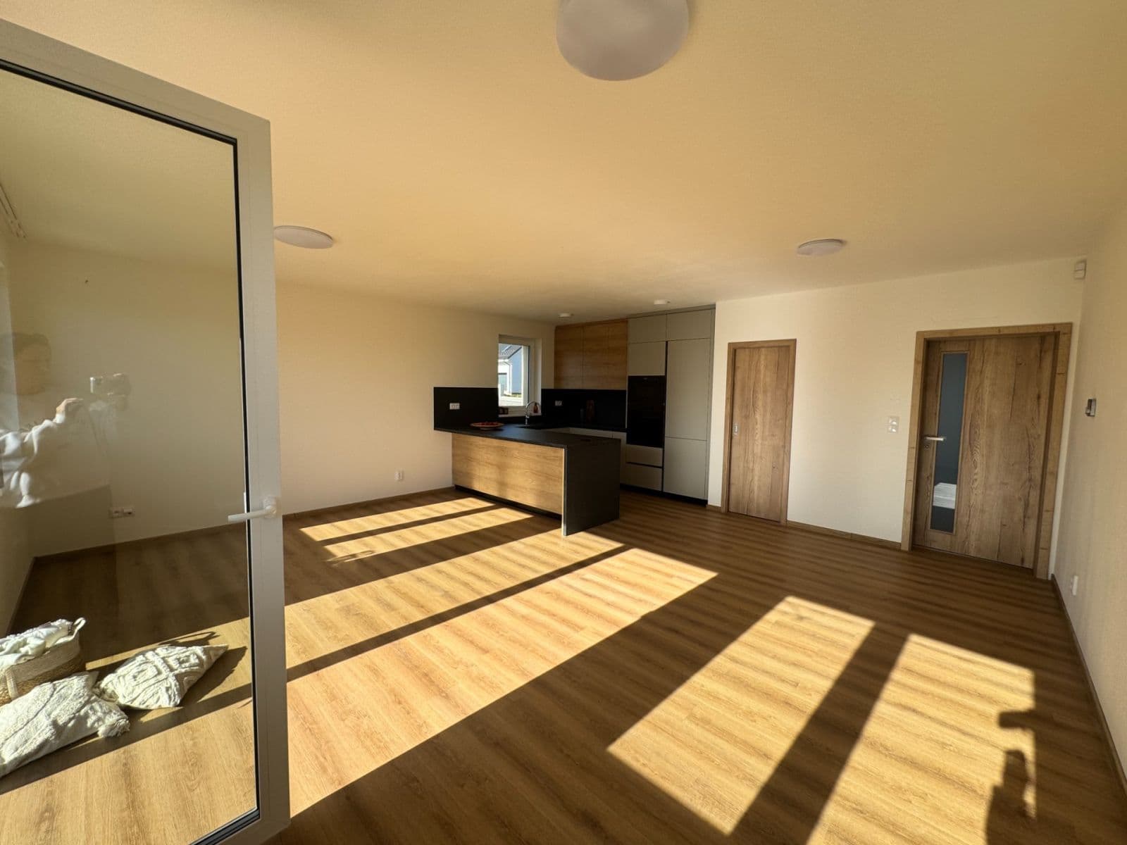 Pronájem domu 97 m², pozemek 241 m², Velké Pavlovice, Jihomoravský kraj Pronájem domu 97 m², pozemek 241 m², Velké Pavlovice, Jihomoravský kraj