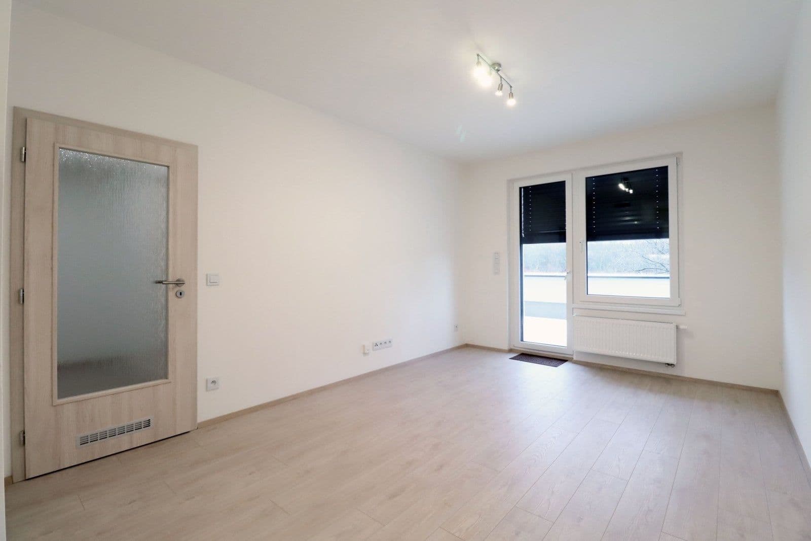 Pronájem bytu 2+kk 42 m², Františka Diviše, Praha, Praha Pronájem bytu 2+kk 42 m², Františka Diviše, Praha, Praha