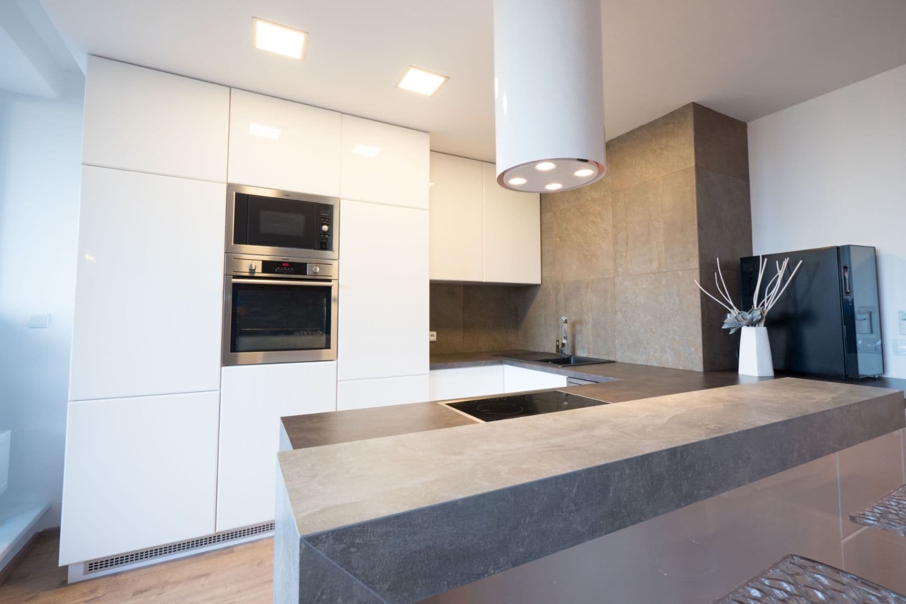 Pronájem bytu 3+kk 72 m², Nad Přehradou, Brno, Jihomoravský kraj Pronájem bytu 3+kk 72 m², Nad Přehradou, Brno, Jihomoravský kraj