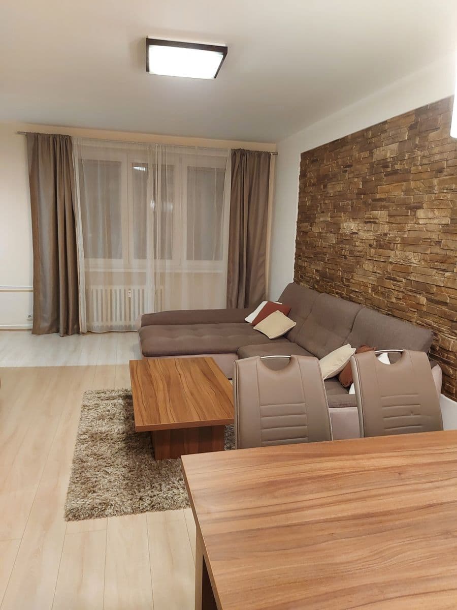 Pronájem bytu 2+kk 54 m², Hlavní třída, Ostrava, Moravskoslezský kraj Pronájem bytu 2+kk 54 m², Hlavní třída, Ostrava, Moravskoslezský kraj