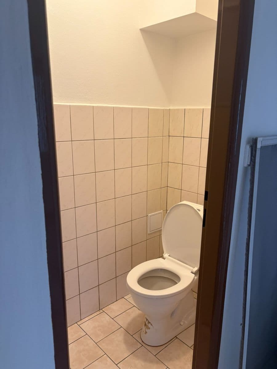 Pronájem bytu 3+1 90 m², Čs. armády, Žamberk, Pardubický kraj Pronájem bytu 3+1 90 m², Čs. armády, Žamberk, Pardubický kraj