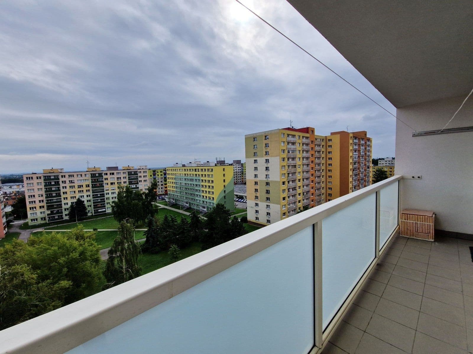 Pronájem bytu 1+kk 34 m², Litevská, Kladno, Středočeský kraj Pronájem bytu 1+kk 34 m², Litevská, Kladno, Středočeský kraj