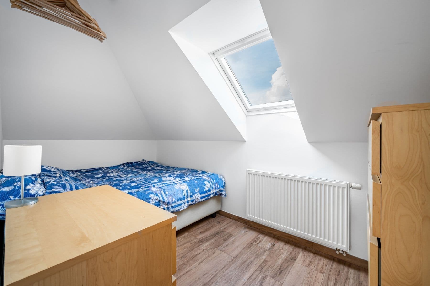 Prodej domu 674 m², pozemek 1.567 m², Vrcha II, Divišov, Středočeský kraj Prodej domu 674 m², pozemek 1.567 m², Vrcha II, Divišov, Středočeský kraj