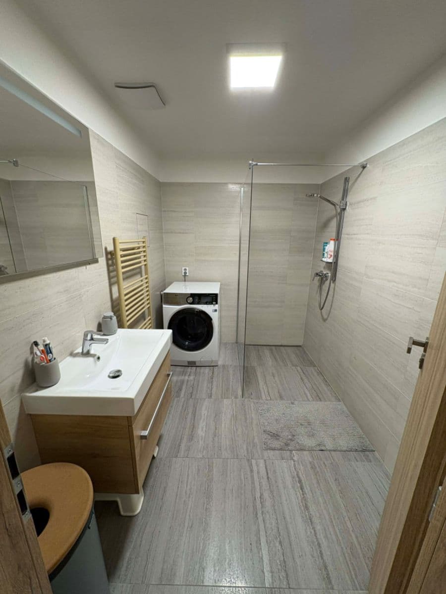 Prodej bytu 3+kk 95 m², Souběžná, Kralupy nad Vltavou, Středočeský kraj Prodej bytu 3+kk 95 m², Souběžná, Kralupy nad Vltavou, Středočeský kraj