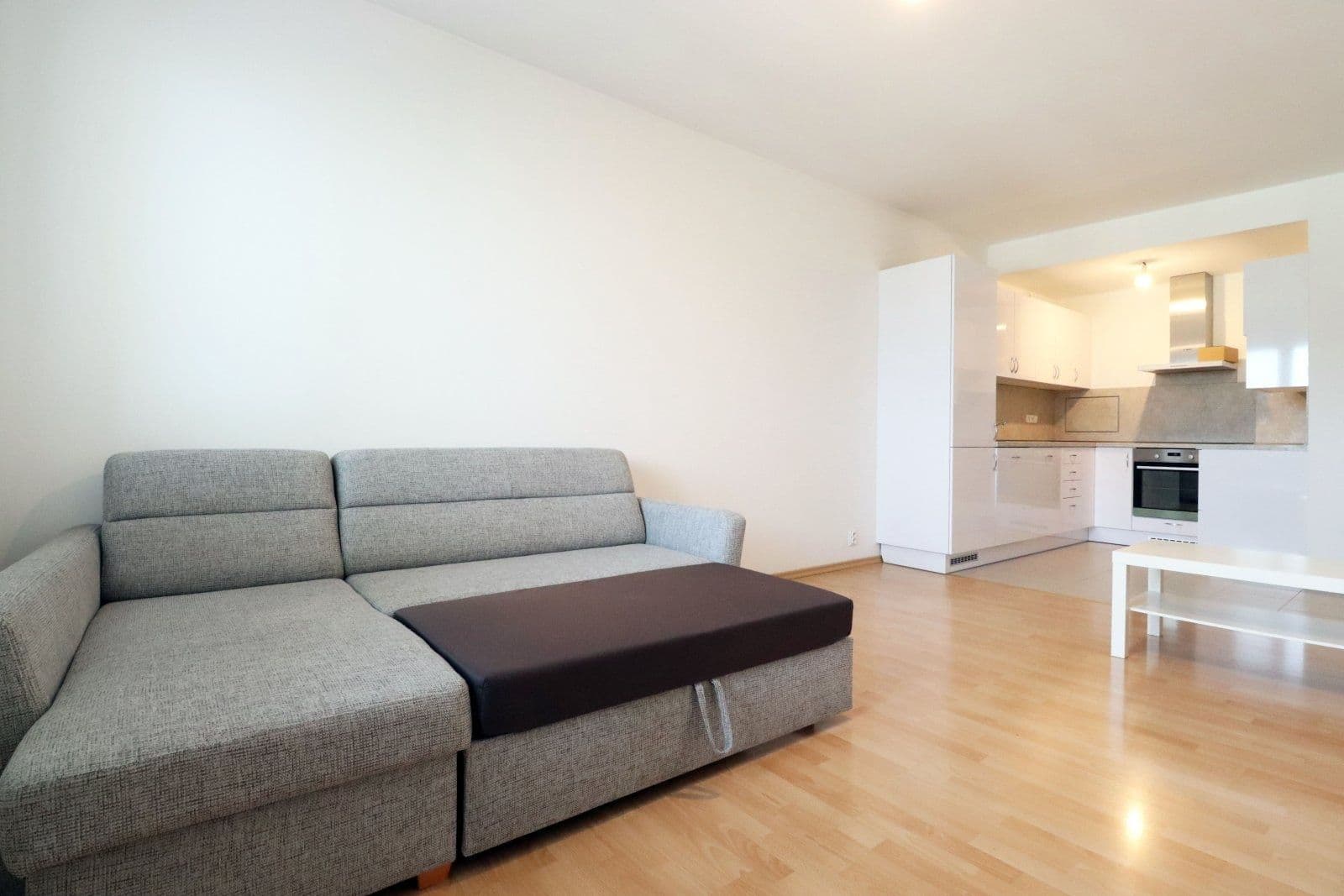 Pronájem bytu 3+kk 86 m², Lipnická, Praha, Praha Pronájem bytu 3+kk 86 m², Lipnická, Praha, Praha