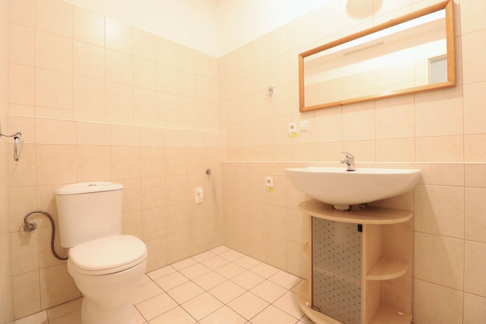 Pronájem bytu 3+kk 86 m², Lipnická, Praha, Praha Pronájem bytu 3+kk 86 m², Lipnická, Praha, Praha