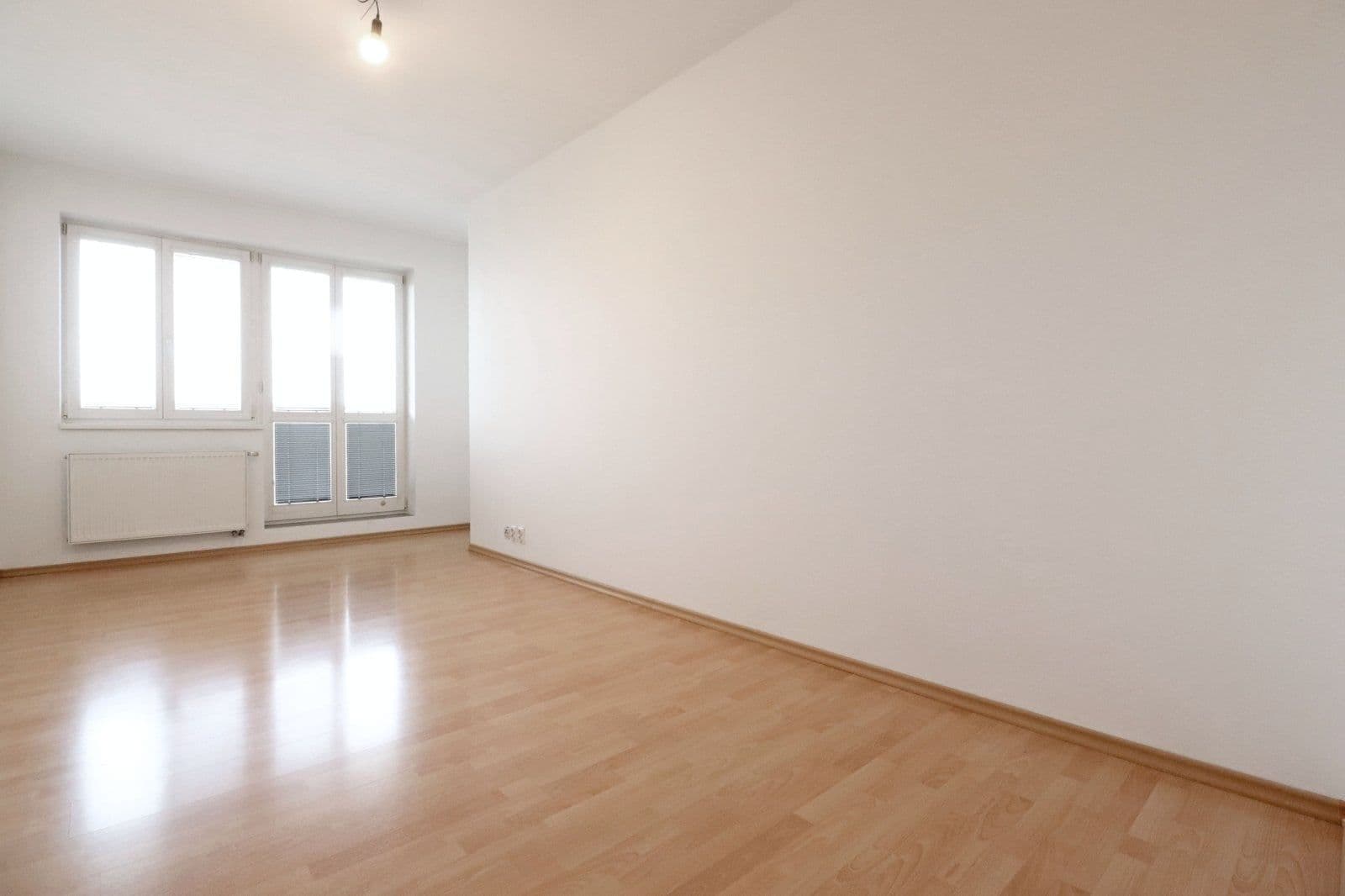Pronájem bytu 3+kk 86 m², Lipnická, Praha, Praha Pronájem bytu 3+kk 86 m², Lipnická, Praha, Praha