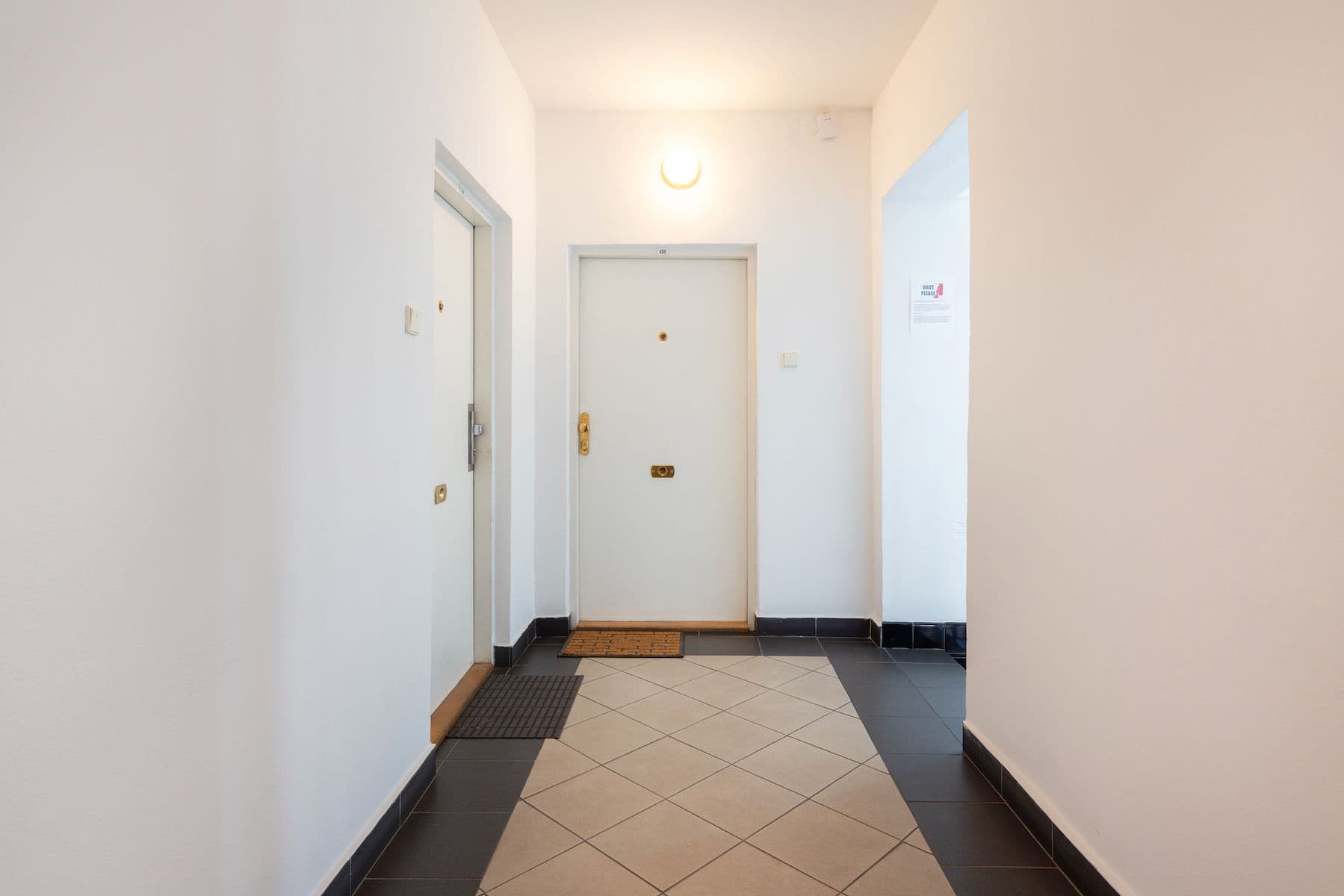 Prodej bytu 2+kk 111 m², Ječná, Praha, Praha Prodej bytu 2+kk 111 m², Ječná, Praha, Praha