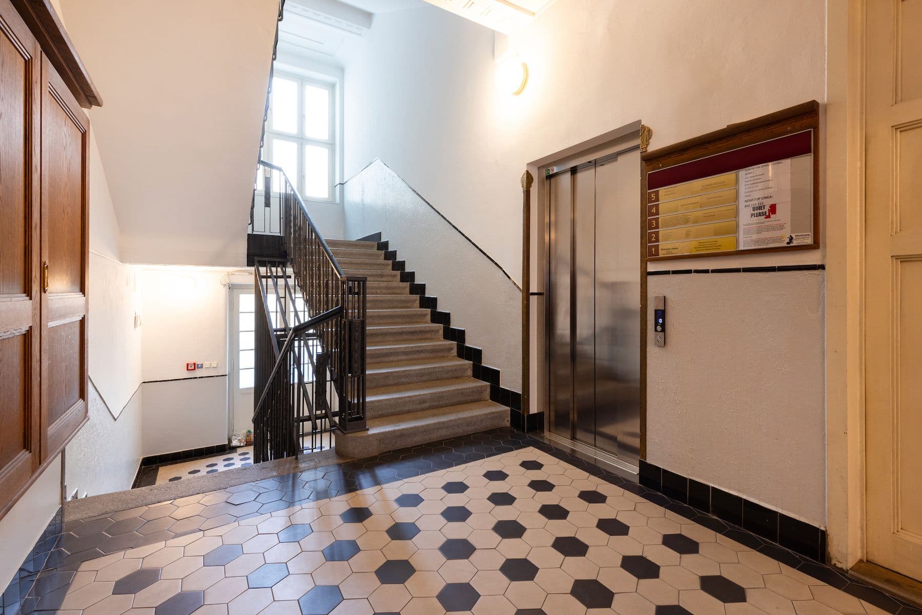 Prodej bytu 2+kk 111 m², Ječná, Praha, Praha Prodej bytu 2+kk 111 m², Ječná, Praha, Praha