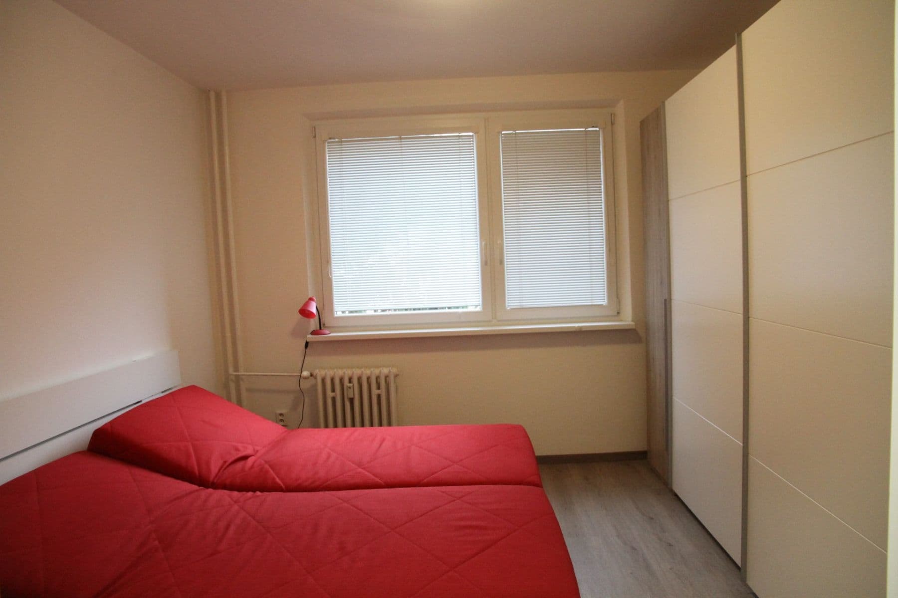 Pronájem bytu 2+1 52 m², Kpt. Jána Rašu, Dúbravka, Bratislavský kraj Pronájem bytu 2+1 52 m², Kpt. Jána Rašu, Dúbravka, Bratislavský kraj