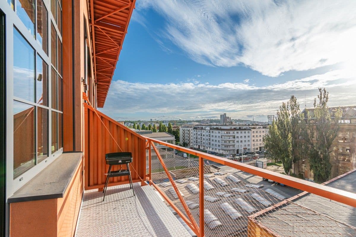 Pronájem bytu 3+kk 90 m², Kolbenova, Praha, Praha Pronájem bytu 3+kk 90 m², Kolbenova, Praha, Praha