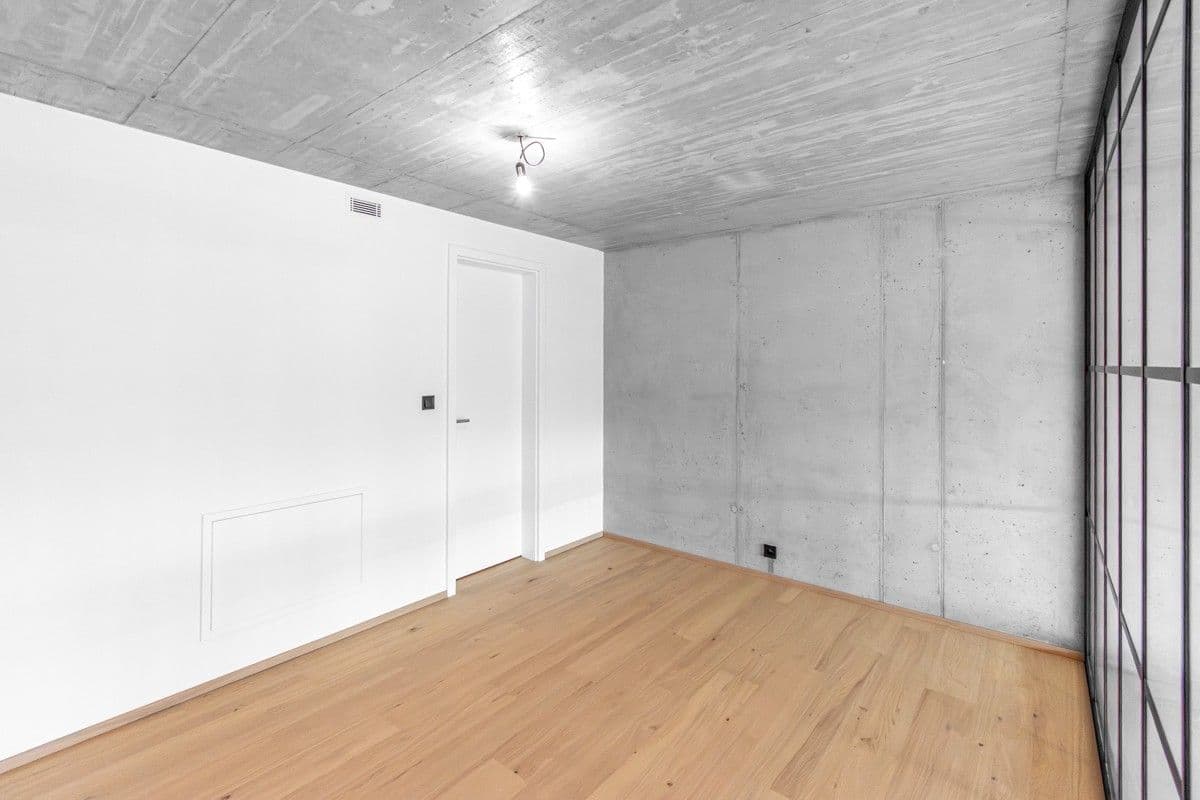 Pronájem bytu 3+kk 90 m², Kolbenova, Praha, Praha Pronájem bytu 3+kk 90 m², Kolbenova, Praha, Praha