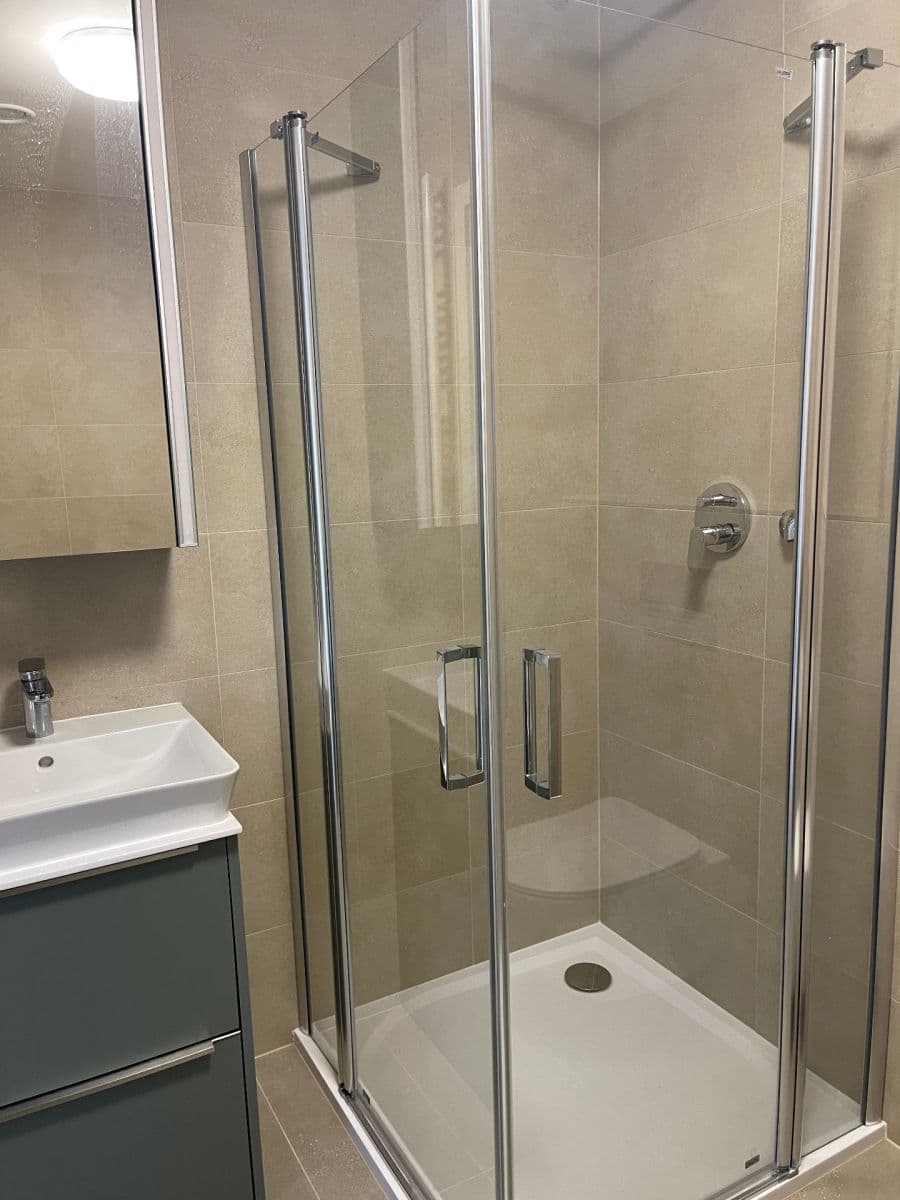 Prodej bytu 3+kk 80 m², V Třešňovce, Praha, Praha Prodej bytu 3+kk 80 m², V Třešňovce, Praha, Praha