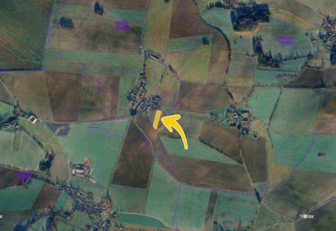 Prodej pozemku 750 m², Mirovice, Jihočeský kraj Prodej pozemku 750 m², Mirovice, Jihočeský kraj