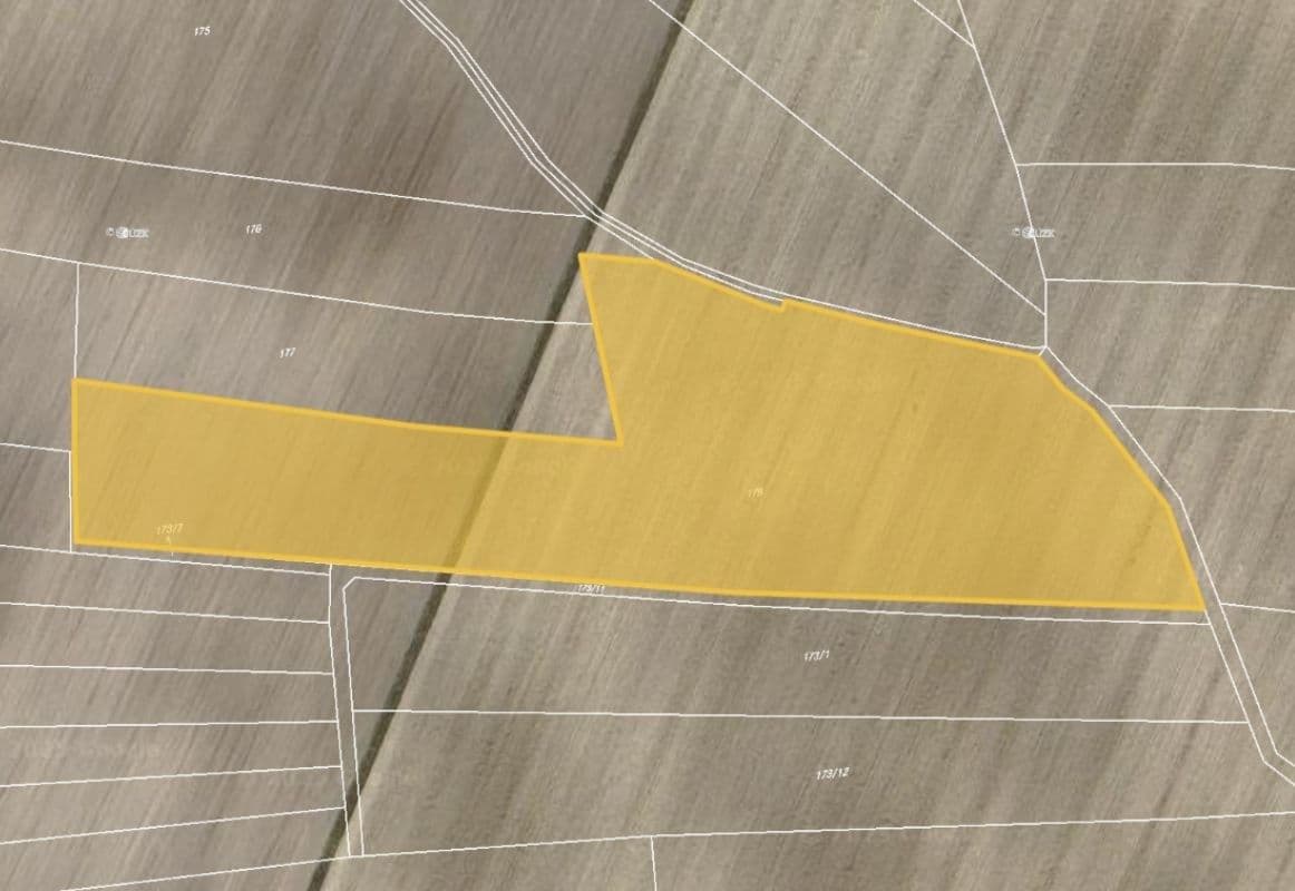 Prodej pozemku 1.766 m², Lovčice, Královéhradecký kraj Prodej pozemku 1.766 m², Lovčice, Královéhradecký kraj