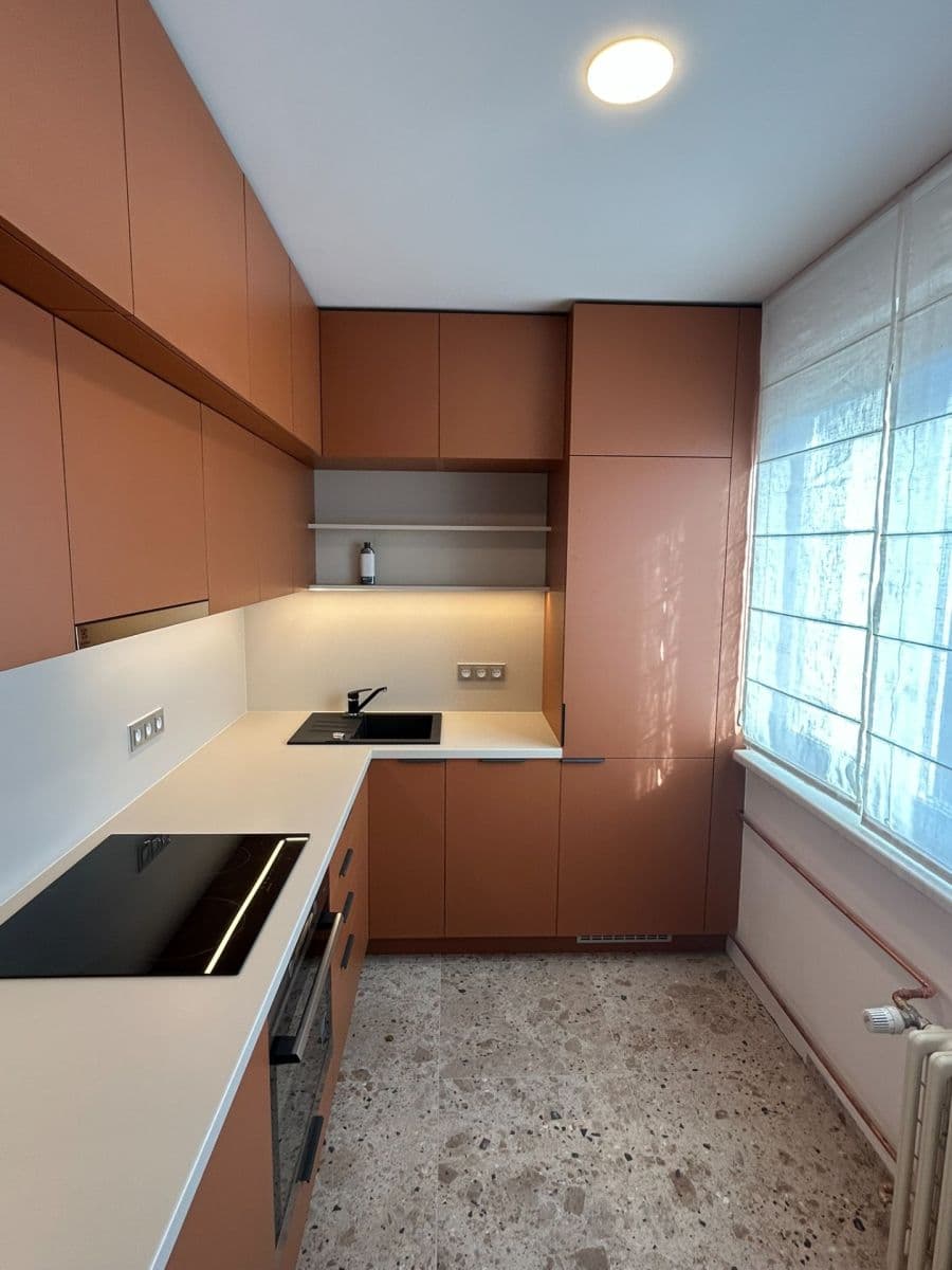 Pronájem bytu 2+1 55 m², Na Petřinách, Praha, Praha Pronájem bytu 2+1 55 m², Na Petřinách, Praha, Praha