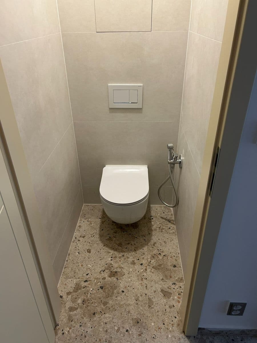 Pronájem bytu 2+1 55 m², Na Petřinách, Praha, Praha Pronájem bytu 2+1 55 m², Na Petřinách, Praha, Praha