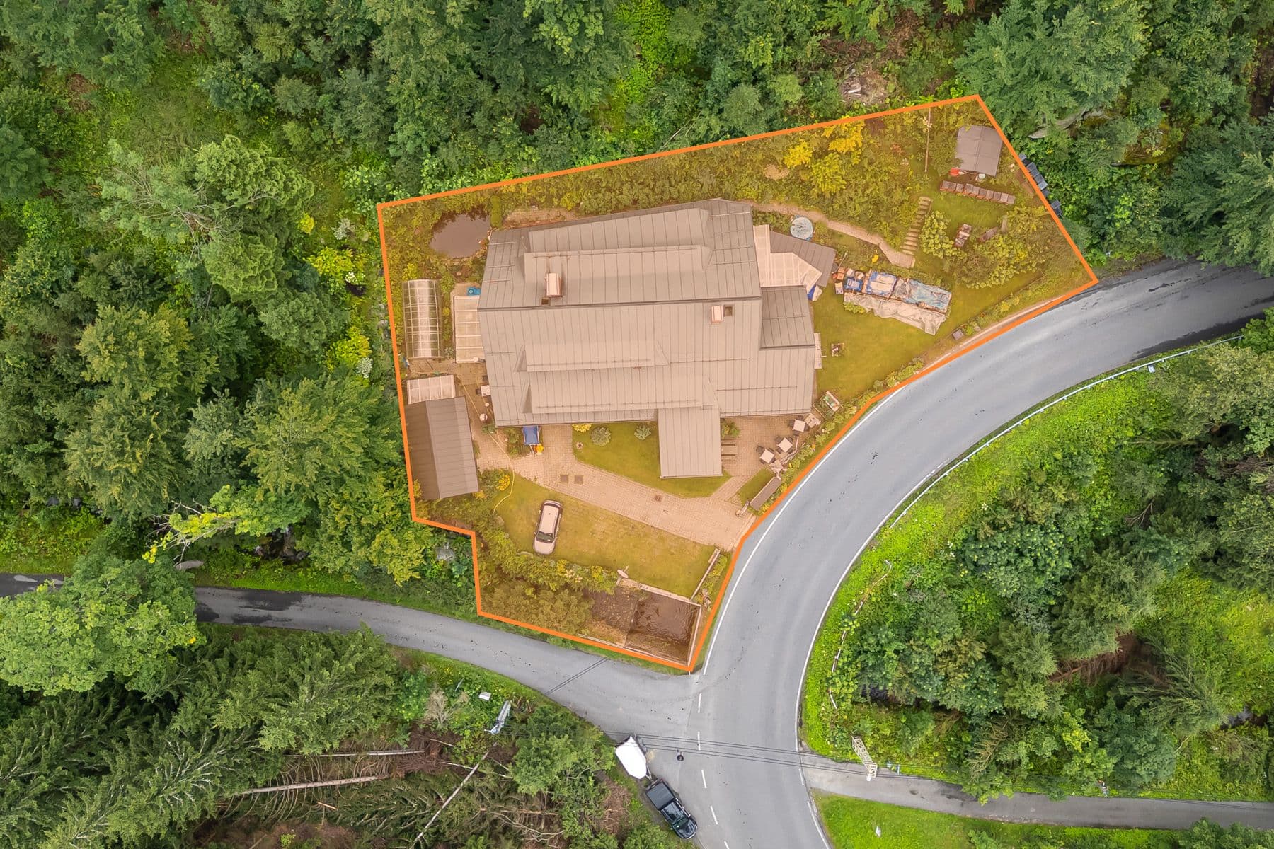 Prodej domu 647 m², pozemek 1.445 m², Polubenská, Desná, Liberecký kraj Prodej domu 647 m², pozemek 1.445 m², Polubenská, Desná, Liberecký kraj