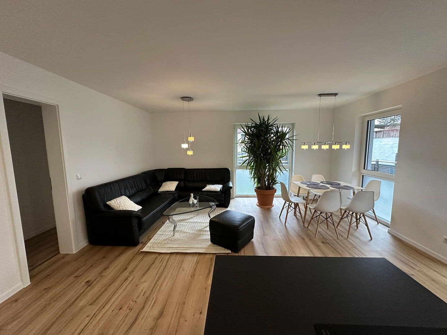 Prodej domu 317 m², pozemek 537 m², Höchstadt an der Aisch, Bavorsko Prodej domu 317 m², pozemek 537 m², Höchstadt an der Aisch, Bavorsko