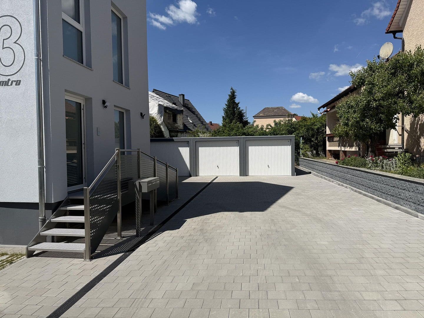 Prodej domu 317 m², pozemek 537 m², Höchstadt an der Aisch, Bavorsko Prodej domu 317 m², pozemek 537 m², Höchstadt an der Aisch, Bavorsko