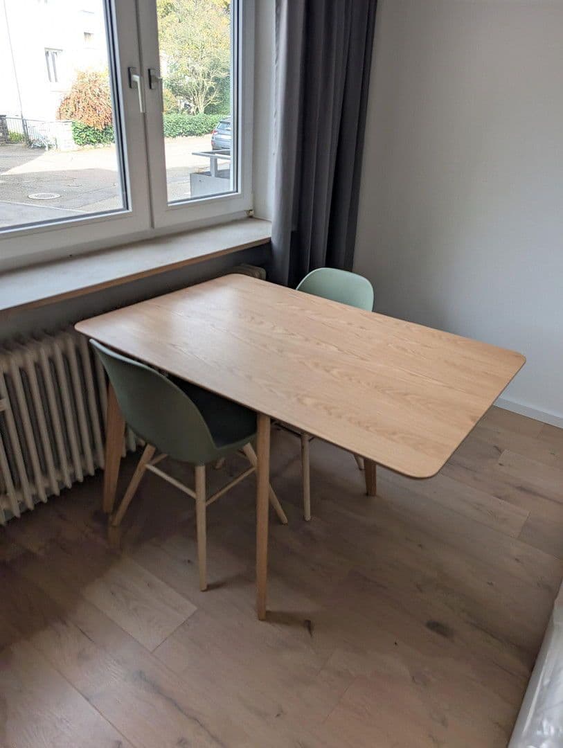 Pronájem bytu 1+1 39 m², Wimpfener Straße 15, Neckarsulm, Bádensko-Württembersko Pronájem bytu 1+1 39 m², Wimpfener Straße 15, Neckarsulm, Bádensko-Württembersko