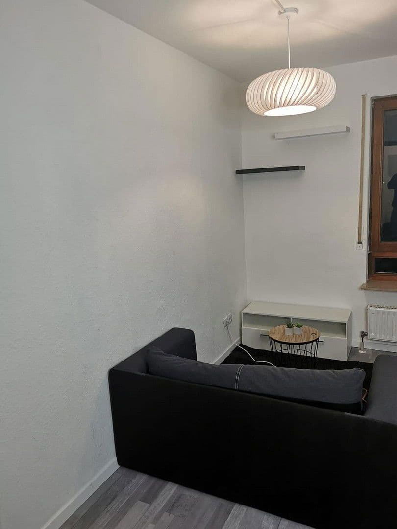 Pronájem bytu 1+1 30 m², Obere Gartenstraße 2, Göppingen, Bádensko-Württembersko Pronájem bytu 1+1 30 m², Obere Gartenstraße 2, Göppingen, Bádensko-Württembersko