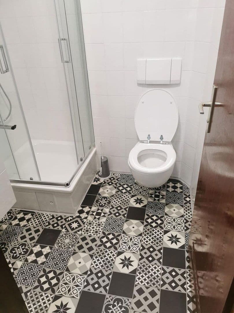 Pronájem bytu 1+1 30 m², Obere Gartenstraße 2, Göppingen, Bádensko-Württembersko Pronájem bytu 1+1 30 m², Obere Gartenstraße 2, Göppingen, Bádensko-Württembersko