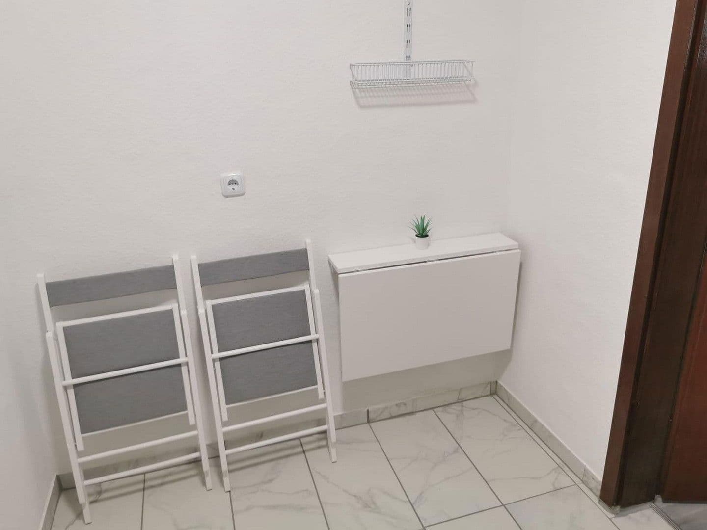 Pronájem bytu 1+1 30 m², Obere Gartenstraße 2, Göppingen, Bádensko-Württembersko Pronájem bytu 1+1 30 m², Obere Gartenstraße 2, Göppingen, Bádensko-Württembersko