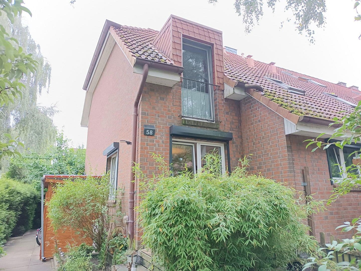 Prodej domu 123 m², pozemek 210 m², Hamburg, Hamburg Prodej domu 123 m², pozemek 210 m², Hamburg, Hamburg