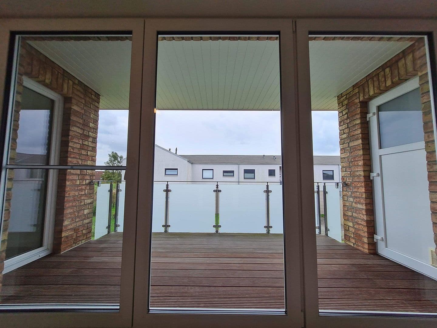 Prodej domu 525 m², pozemek 1.200 m², Albert-Johannsen-Ring 20, Husum, Šlesvicko-Holštýnsko Prodej domu 525 m², pozemek 1.200 m², Albert-Johannsen-Ring 20, Husum, Šlesvicko-Holštýnsko