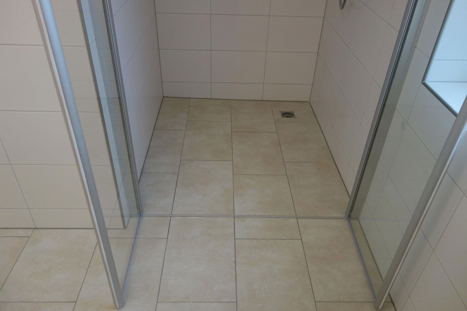 Prodej domu 525 m², pozemek 1.200 m², Albert-Johannsen-Ring 20, Husum, Šlesvicko-Holštýnsko Prodej domu 525 m², pozemek 1.200 m², Albert-Johannsen-Ring 20, Husum, Šlesvicko-Holštýnsko