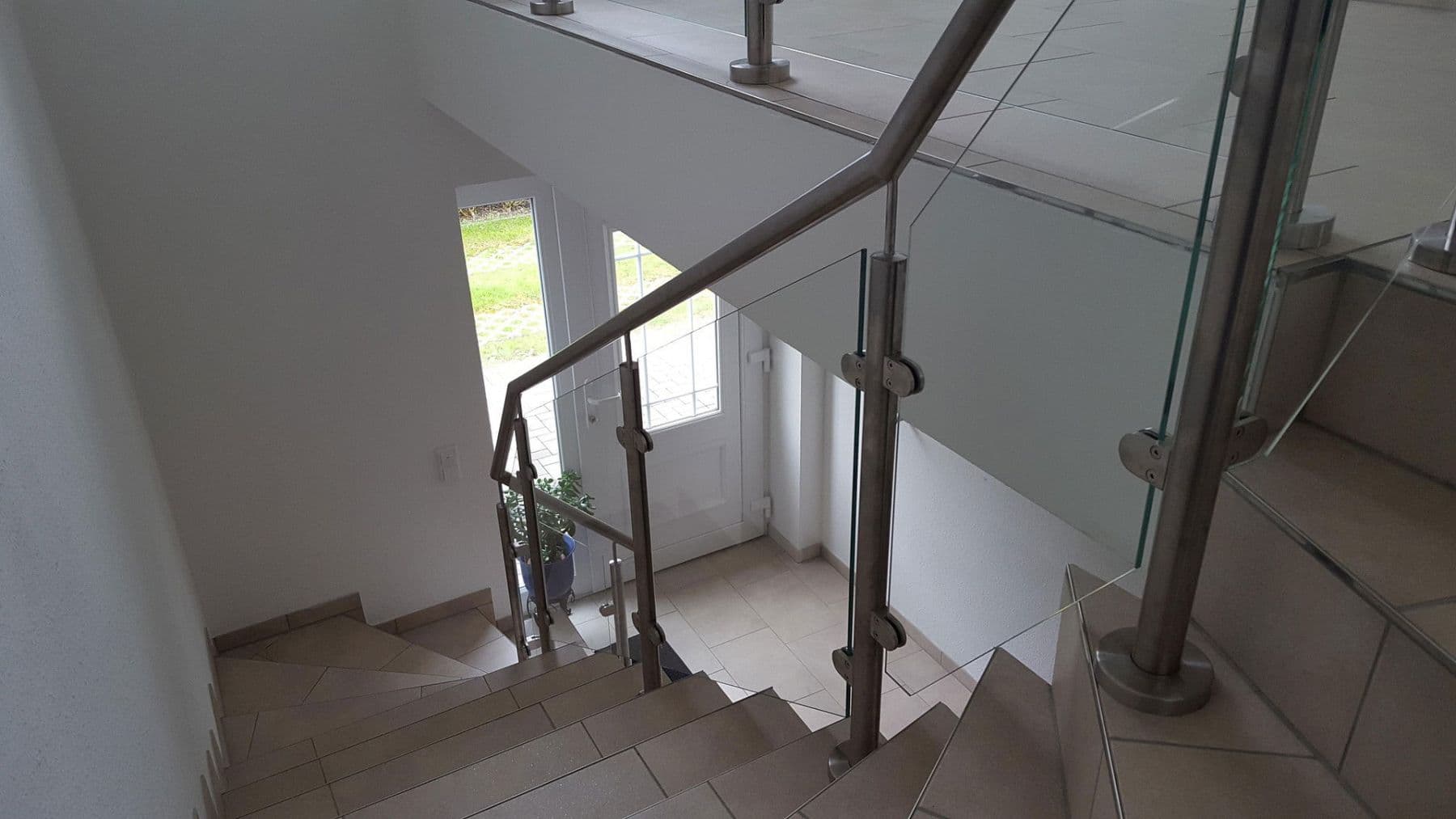 Prodej domu 525 m², pozemek 1.200 m², Albert-Johannsen-Ring 20, Husum, Šlesvicko-Holštýnsko Prodej domu 525 m², pozemek 1.200 m², Albert-Johannsen-Ring 20, Husum, Šlesvicko-Holštýnsko